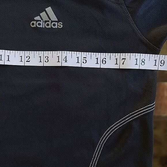 adidas black Response Short Sleeve Tee - Picture 11 of 15